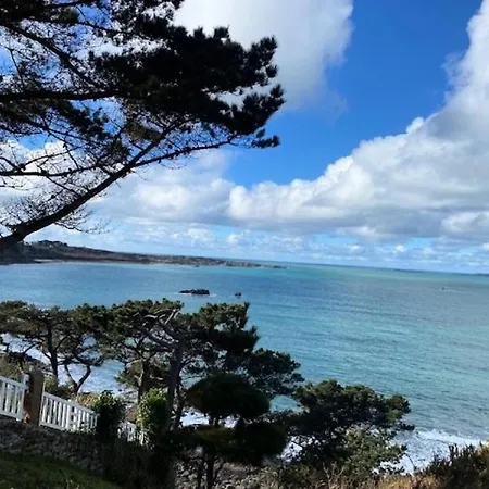 R-perros Guirec - Maisons & 531 Apartment *